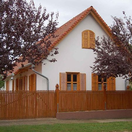 Apartment Balatonbereny 8 Balatonberény Exterior foto
