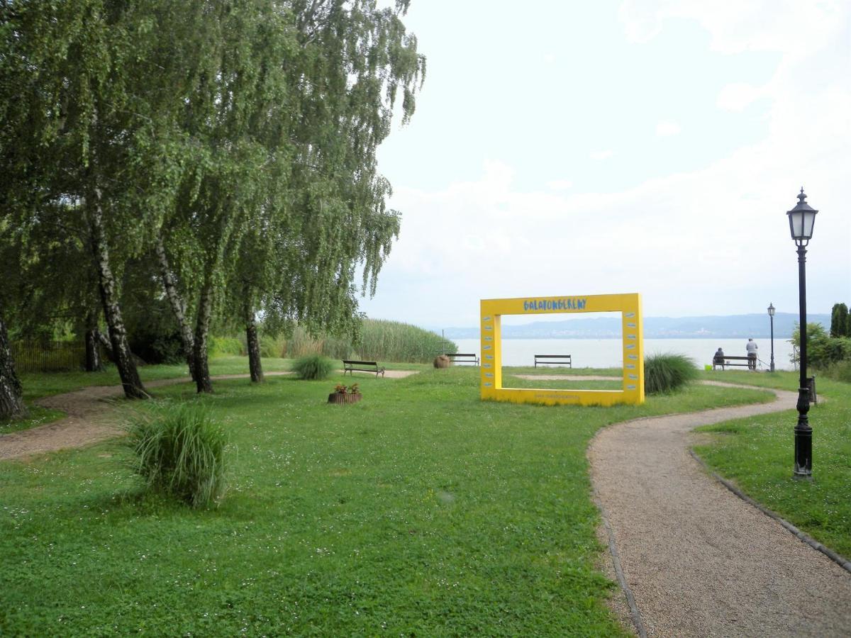 Apartment Balatonbereny 8 Balatonberény Exterior foto